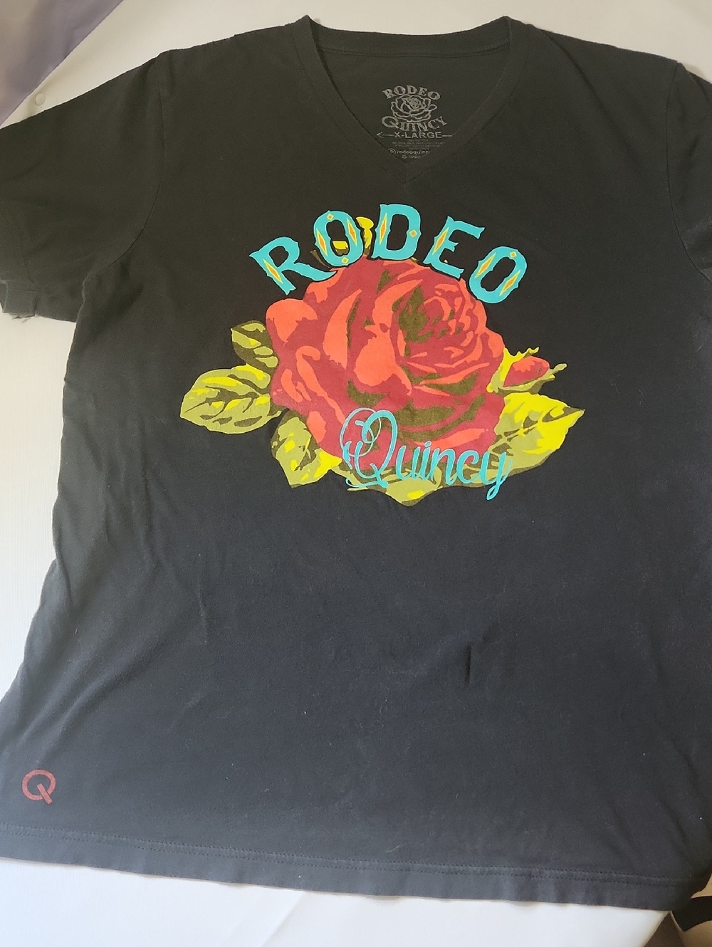 Rodeo Quincy Women's Black Short Sleeve 💯% Cotton Tee with Rose Graphic